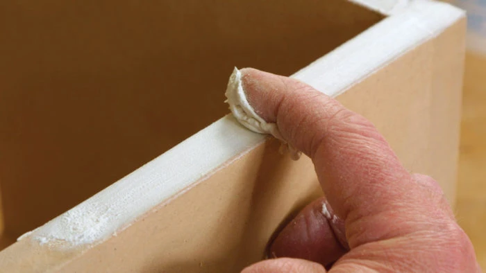MDF edge sealing process preventing moisture penetration MDF edge sealing process preventing moisture penetration